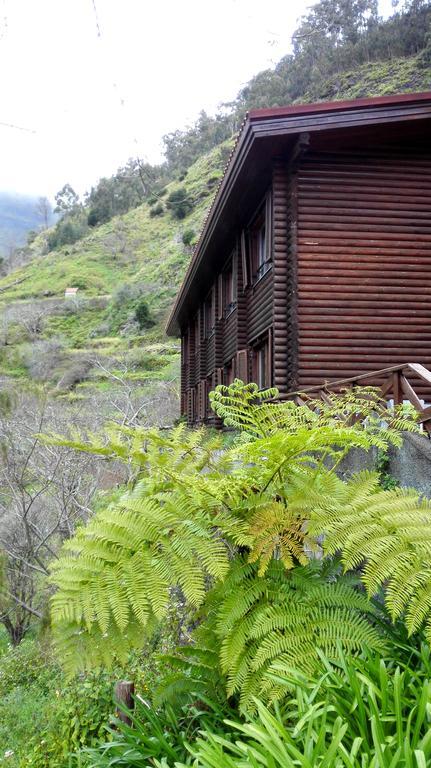 ホテル ドリソル ポザーダ ドス ヴィンハティコス  Serra de Água エクステリア 写真